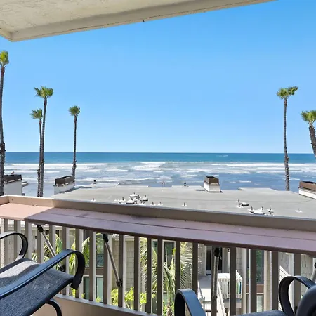D213 - Seaview Beach House
